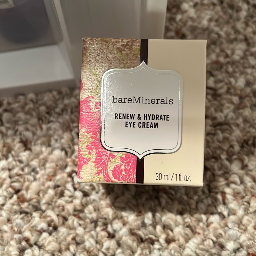 Retired Bare Minerals Renew&Hydrate Eye Cream, NIB!!